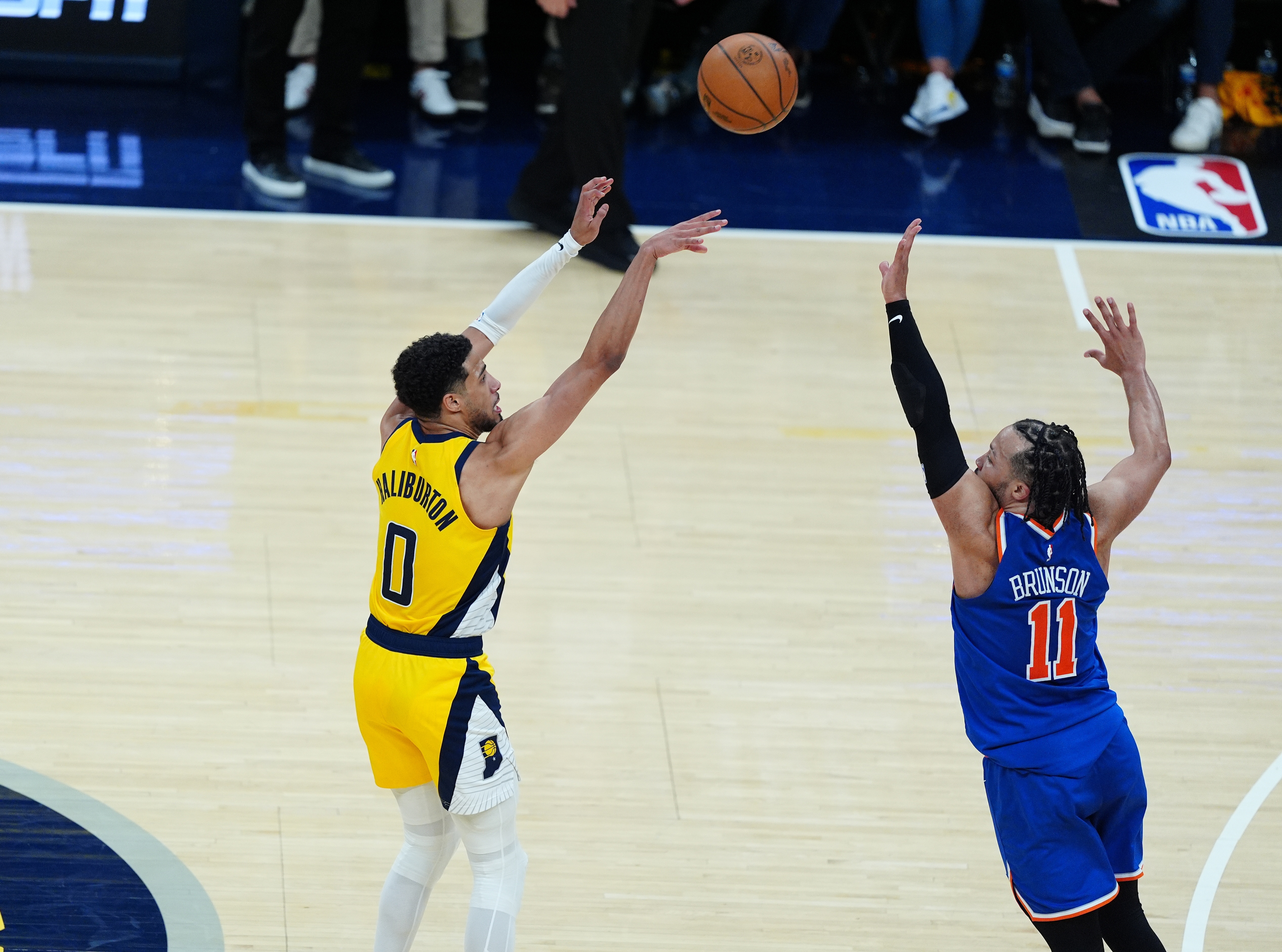 NBA彩经：步行者力克尼克斯主场取胜晋级杀入总决赛