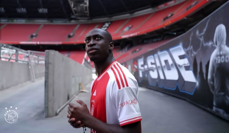 LPL Esports-荷媒：布鲁日即将签下阿贾克斯边锋福布斯，转会费600万+100万欧