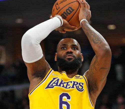 LPL Esports-湖人再遭三连败 詹姆斯赛后鸡汤更像是为自己打气